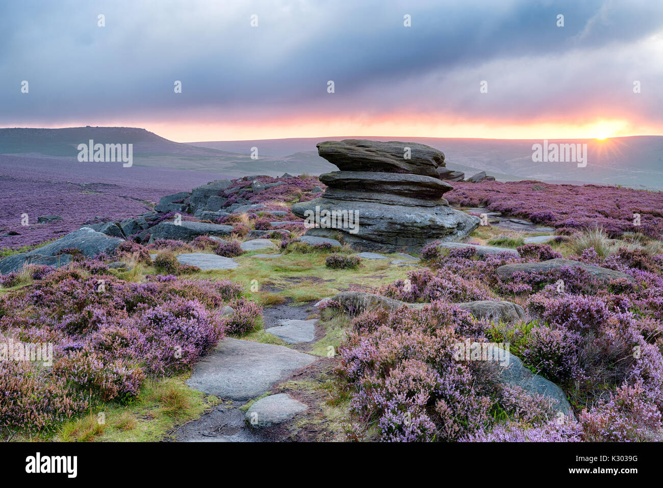 Sunrise at Over Owler Tor above Surprise View in the Peak District 