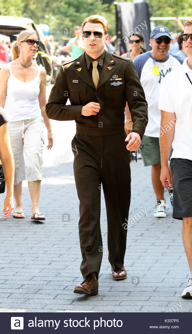 Steve Rogers Stock Photos & Steve Rogers Stock Images - Alamy