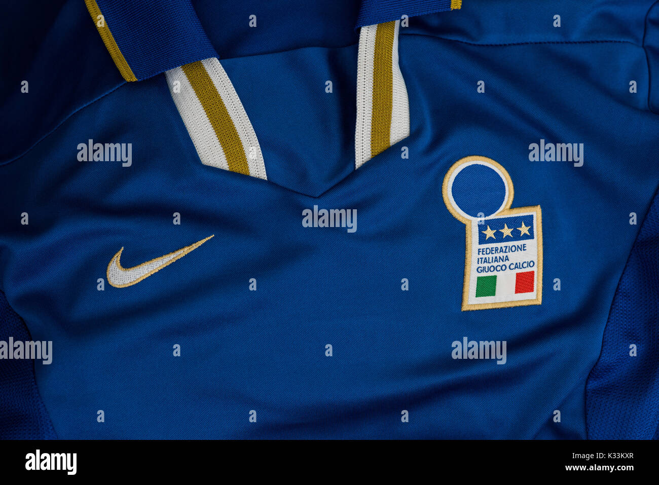 Italia Football Shirt Euro 96 Stock Photo - Alamy