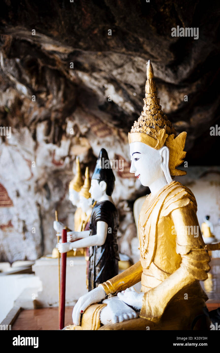 Statues of Buddha, Yathe Byan Cave, Hpa-an, Kayin State. Myanmar, Asia Stock Photo