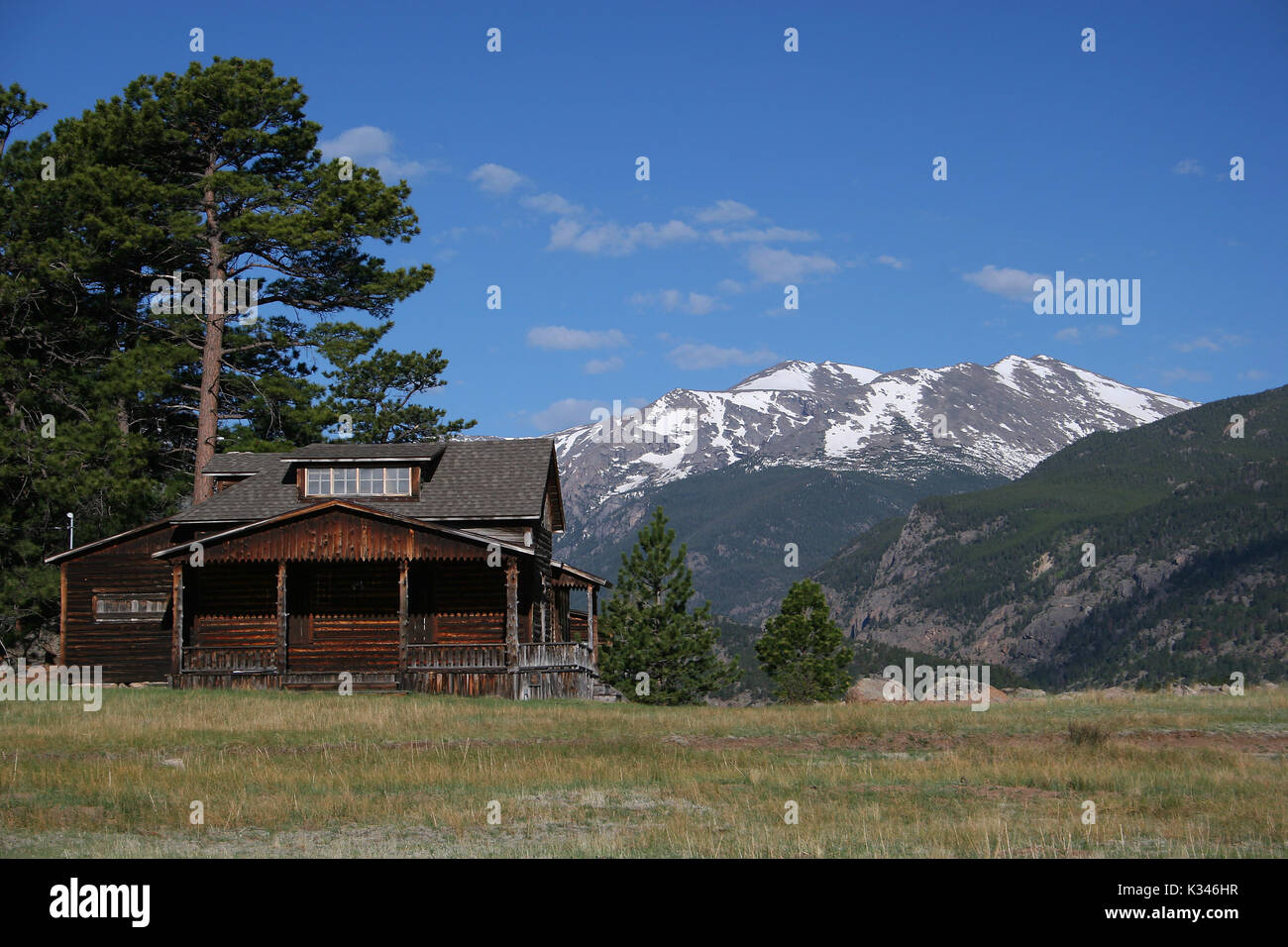 Colorado Mountain Cabin Stock Photo Alamy