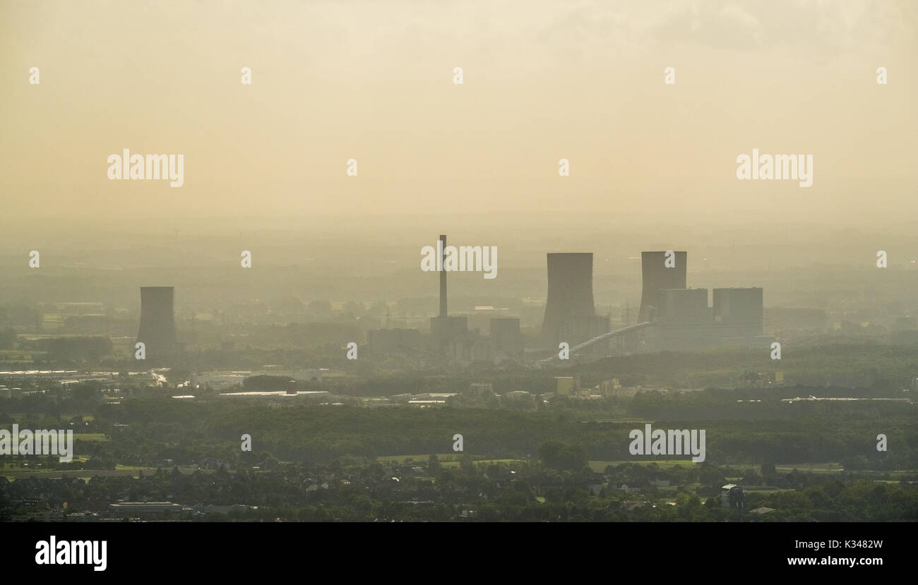 powerplant Westphalia, Hamm, Hammer power plant in the haze, pollution, fossil energy, range, emissions, Nordrhein-Westfalen, Germany, Europe, Hamm, a Stock Photo