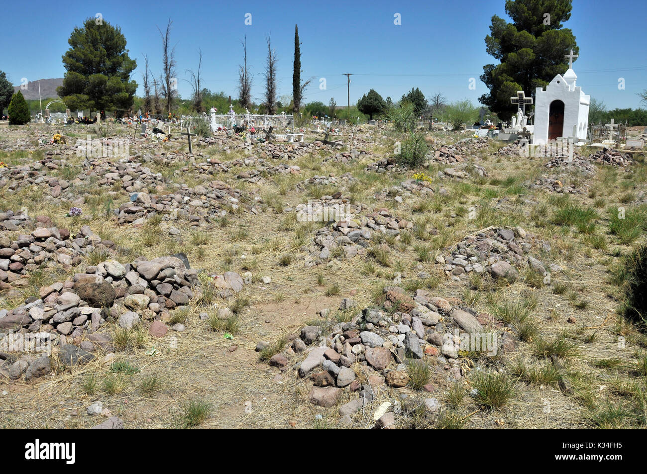 Graves memorials hires stock photography and images Alamy