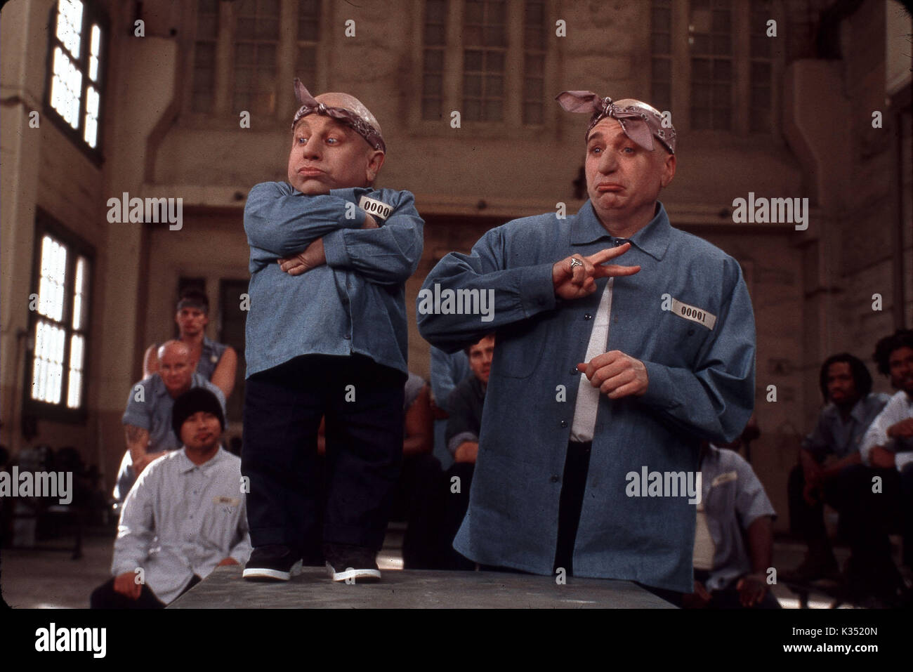AUSTIN POWERS IN GOLDMEMBER  VERNE TROYER, MIKE MYERS     Date: 2002 Stock Photo