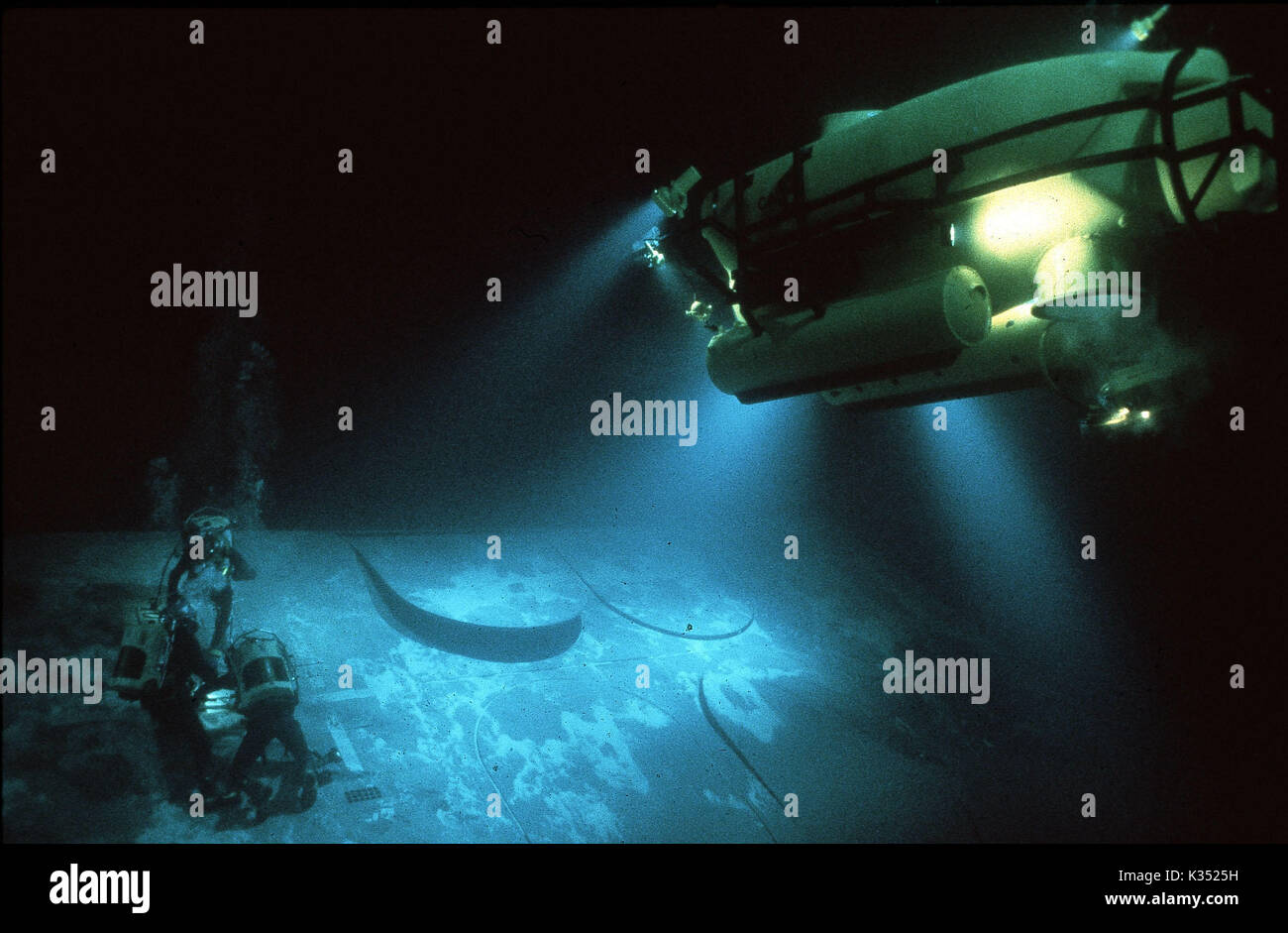 THE ABYSS      Date: 1988 Stock Photo