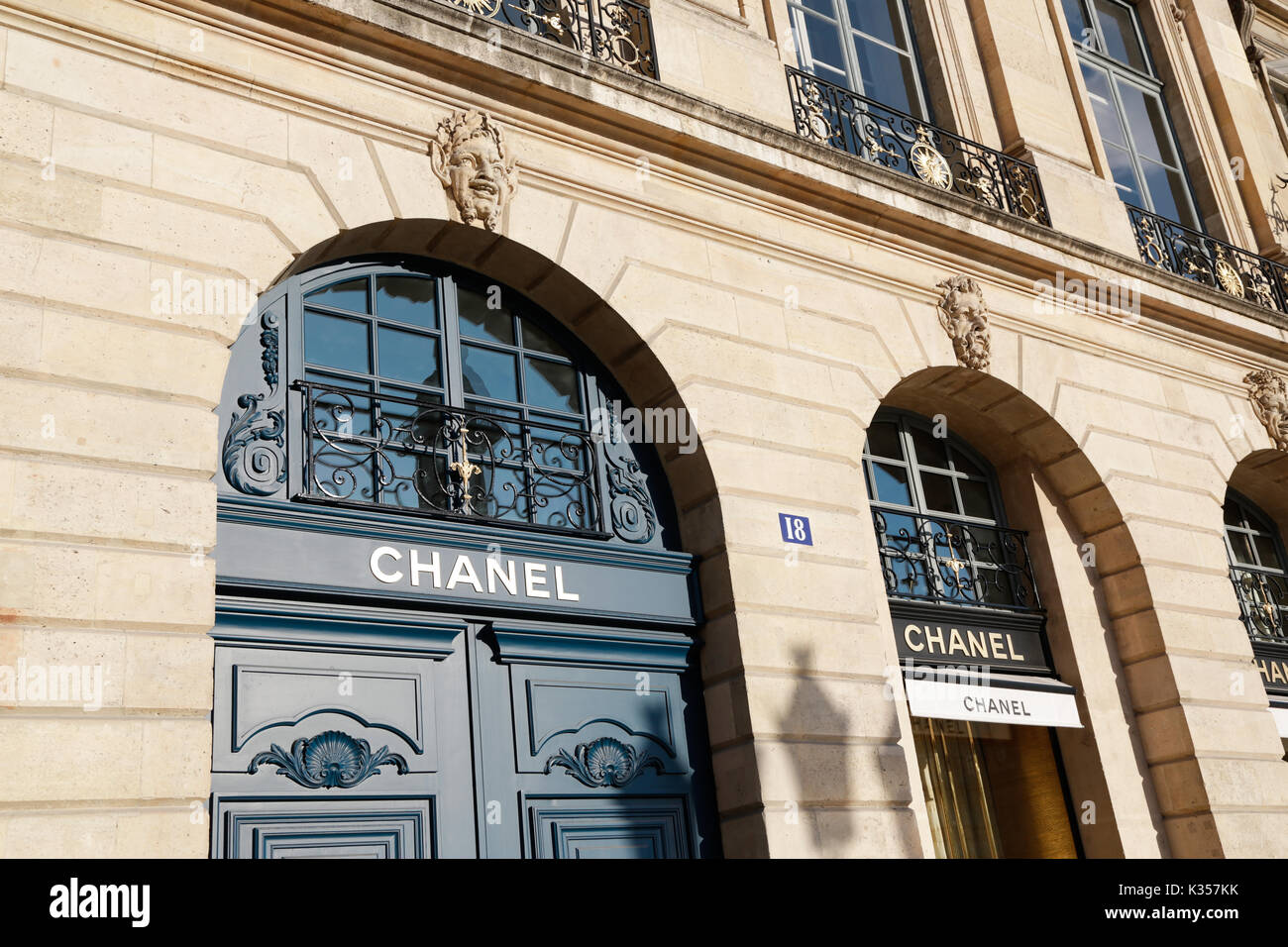 Place vendome apartment hi-res stock photography and images - Alamy