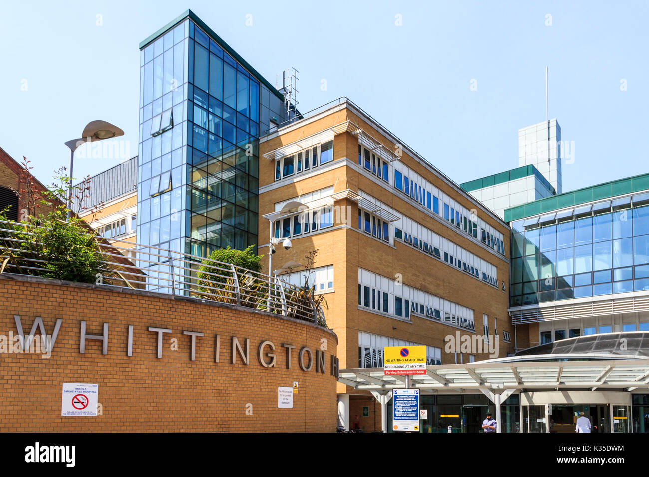 Hospital meal nhs hires stock photography and images Alamy