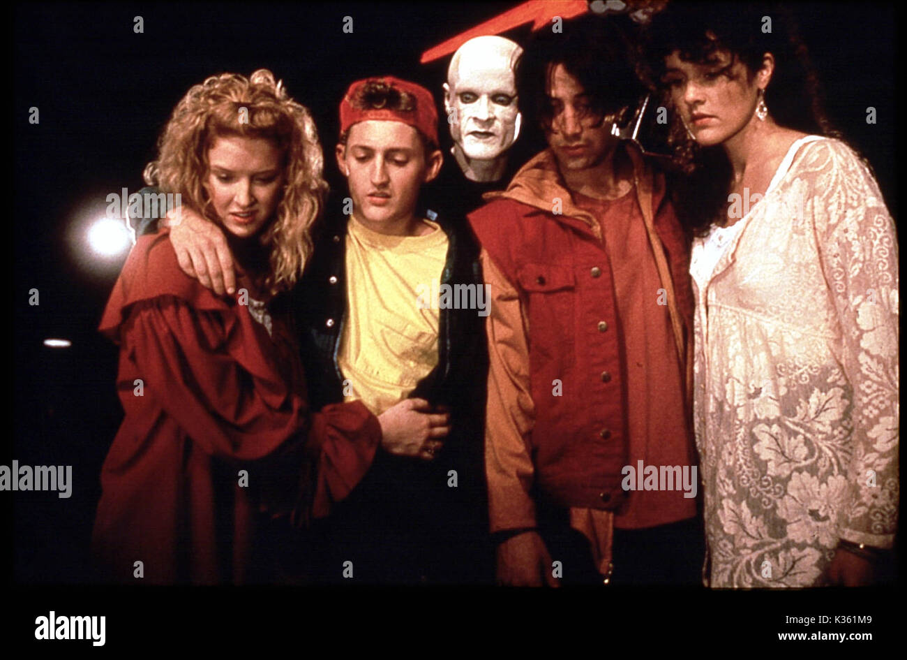 BILL AND TED'S BOGUS JOURNEY   [US 1991]  centre ALEX WINTER, WILLIAM SADLER as The Grim Reaper, KEANU REEVES     Date: 1991 Stock Photo