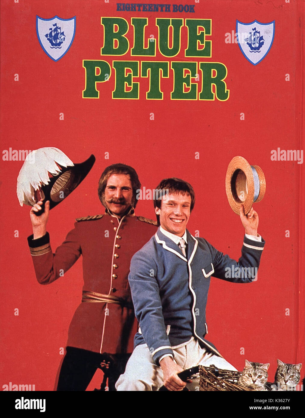 BLUE PETER ANNUAL SIMON GROOM , PETER DUNCAN [1980 - 1984 and 1985 - 1986]     Date: 1981 Stock Photo