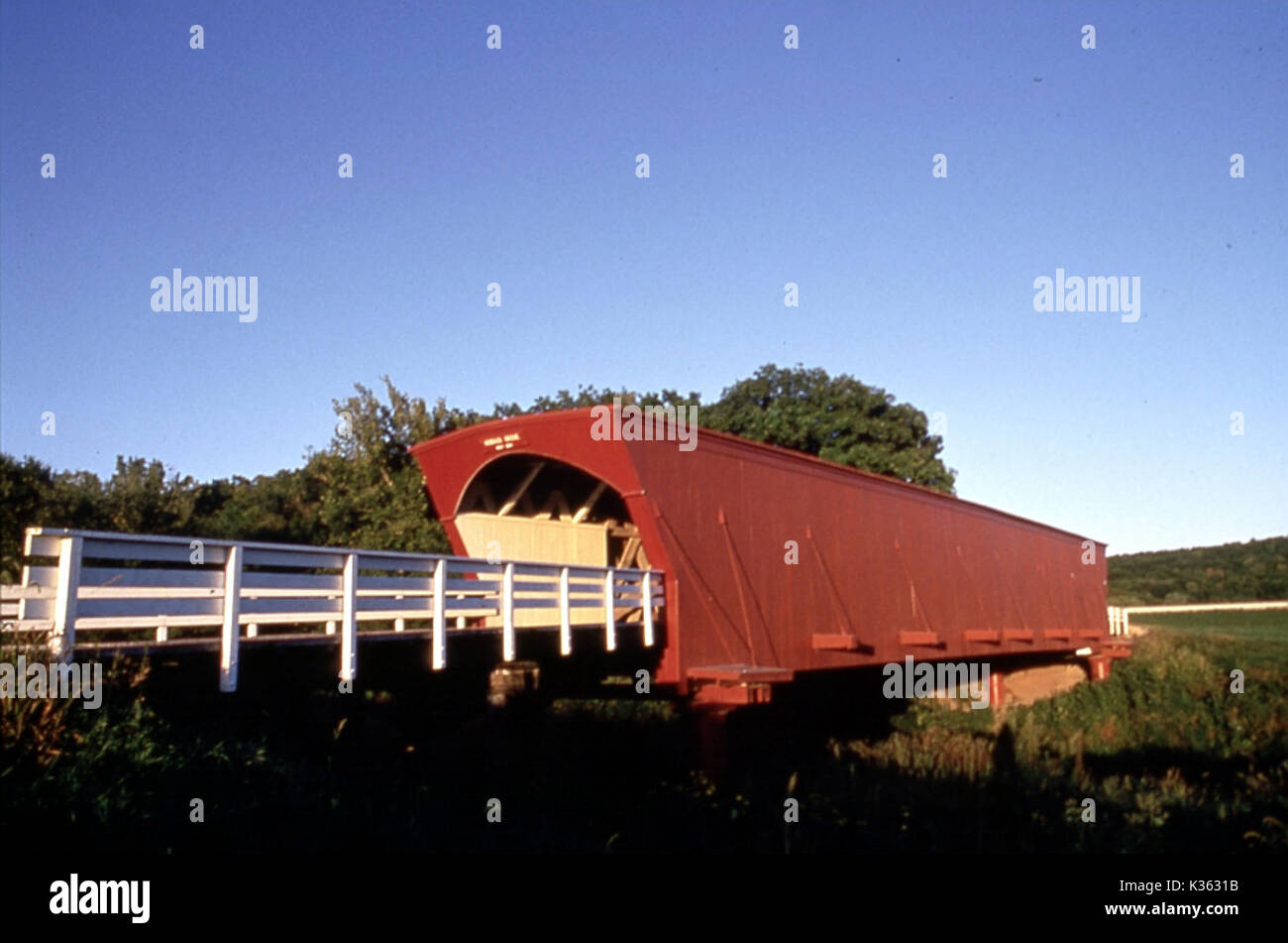 THE BRIDGES OF MADISON COUNTY      Date: 1995 Stock Photo