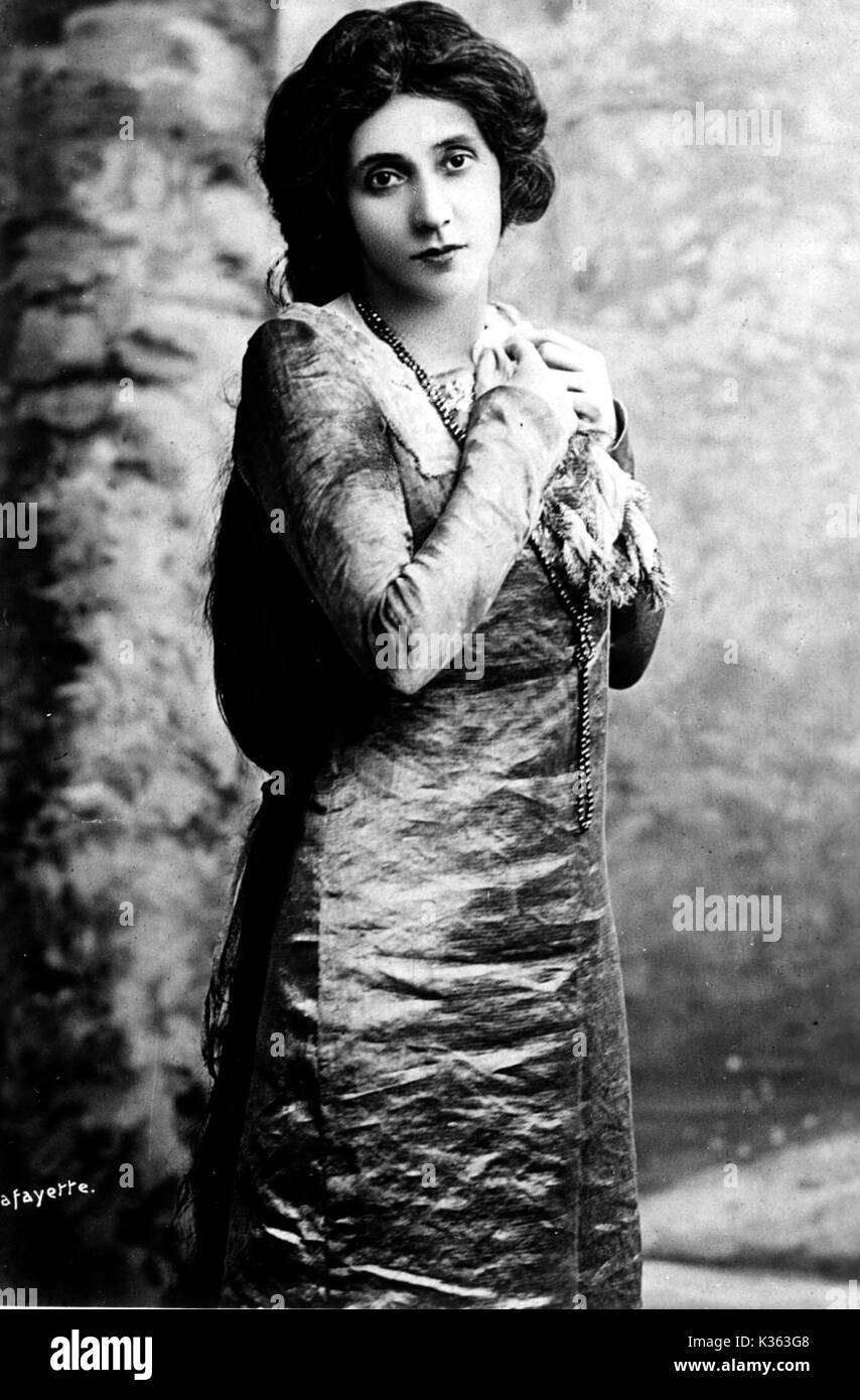 Mrs patrick campbell hires stock photography and images Alamy