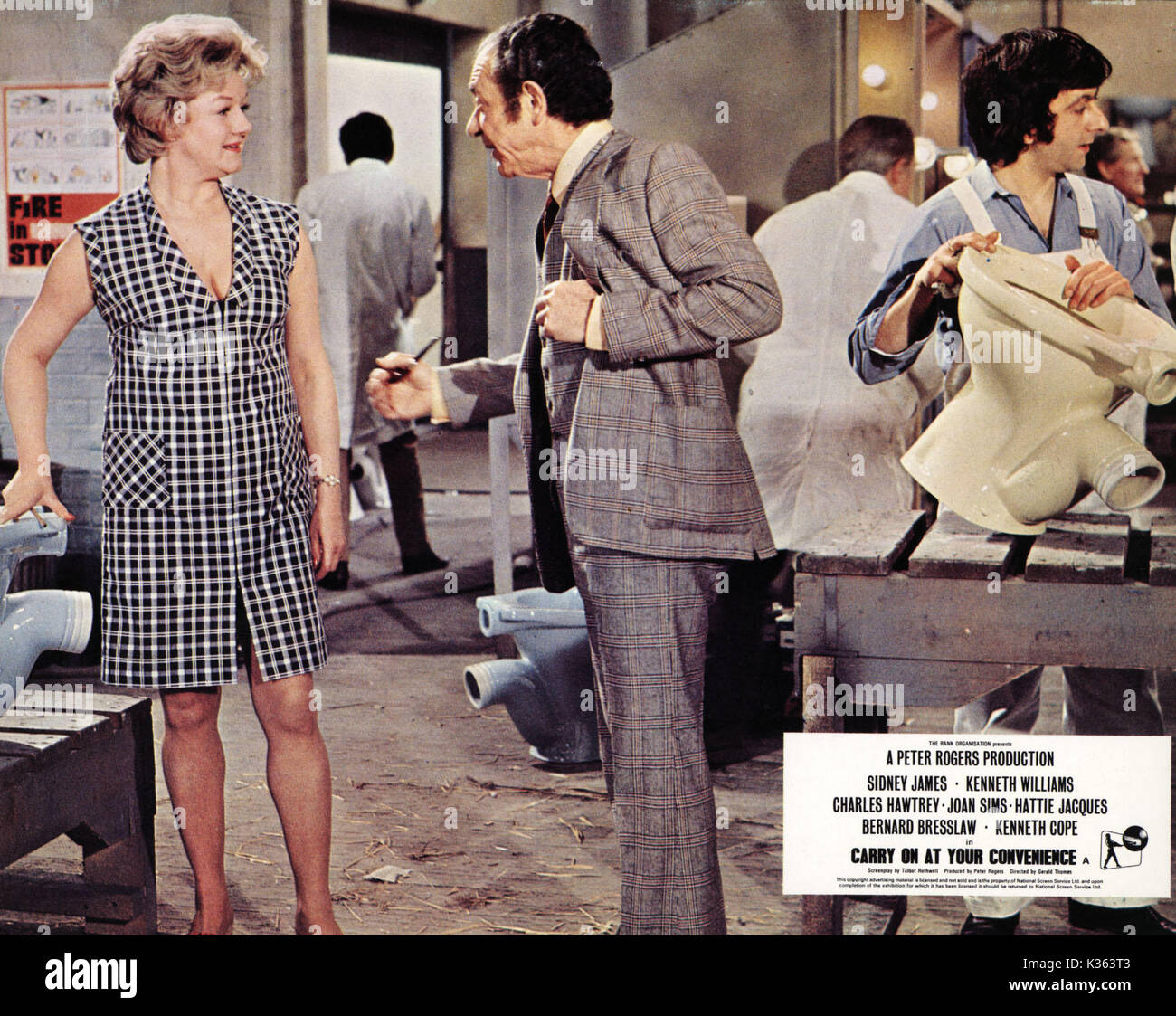 CARRY ON AT YOUR CONVENIENCE  JOAN SIMS, SID JAMES     Date: 1971 Stock Photo