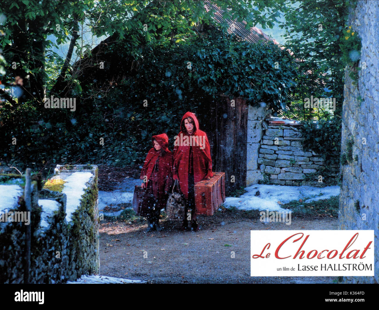 CHOCOLAT VICTOIRE THIVISOL, JULIETTE BINOCHE     Date: 2000 Stock Photo