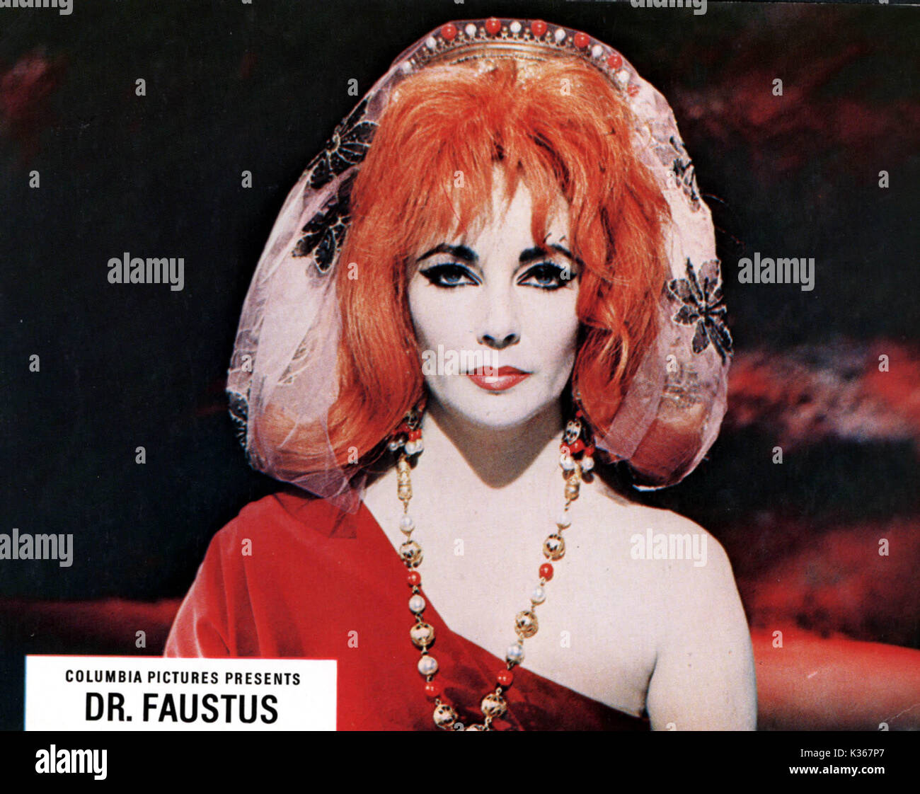 DOCTOR FAUSTUS Elizabeth Taylor as Helen of Troy     Date: 1967 Stock Photo