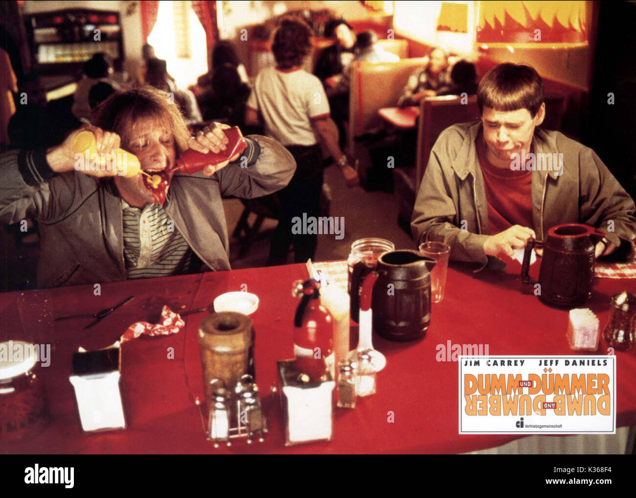 DUMB AND DUMBER JIM CARREY, JEFF DANIELS Date 1994 Stock Photo Alamy