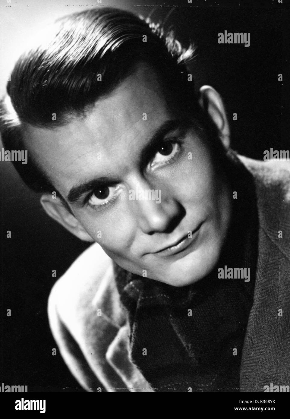 DENHOLM ELLIOTT PORTRAIT FROM THE RONALD GRANT ARCHIVE Stock Photo Alamy