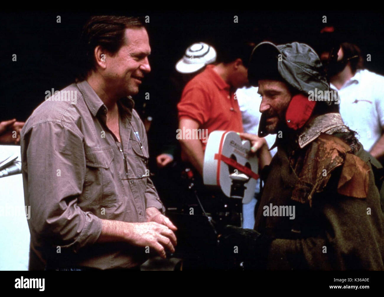 THE FISHER KING director TERRY GILLIAM, ROBIN WILLIAMS     Date: 1991 Stock Photo
