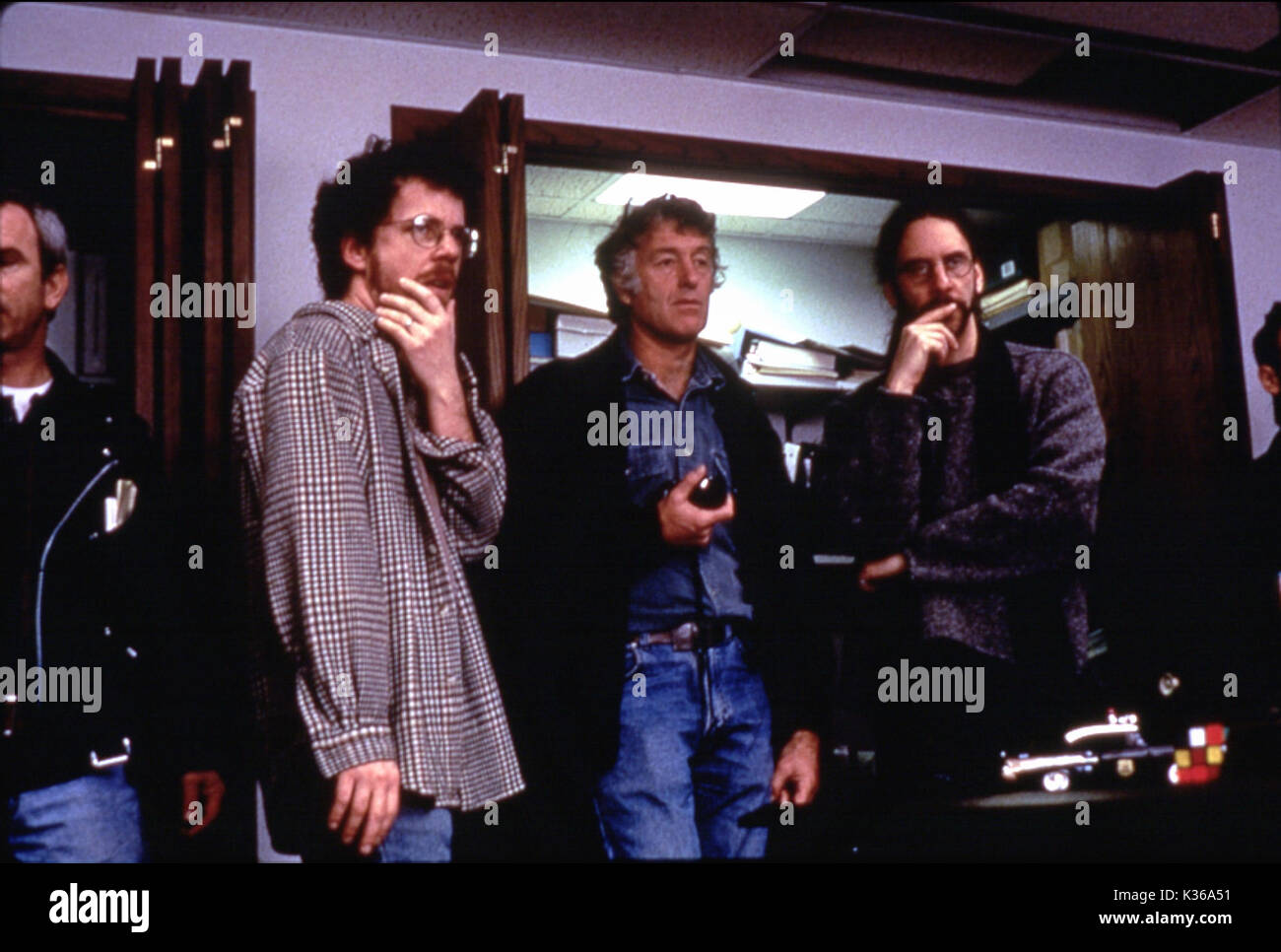 FARGO producer ETHAN COEN, director of production ROGER DEAKINS, director JOEL COEN     Date: 1996 Stock Photo
