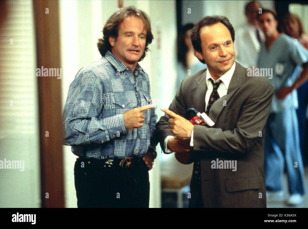 FATHERS' DAY (US 1997) ROBIN WILLIAMS, BILLY CRYSTAL Date: 1997 Stock