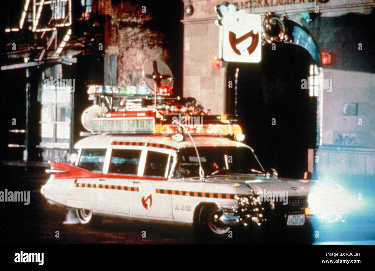 GHOSTBUSTERS II COLUMBIA PICTURES GHOSTBUSTERS II COLUMBIA PICTURES ...