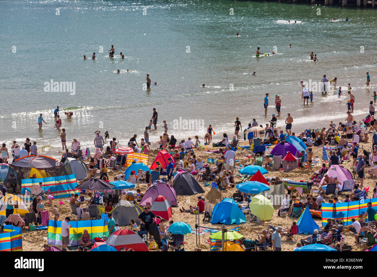 Families having fun at bournemouth beach hi-res stock photography and ...