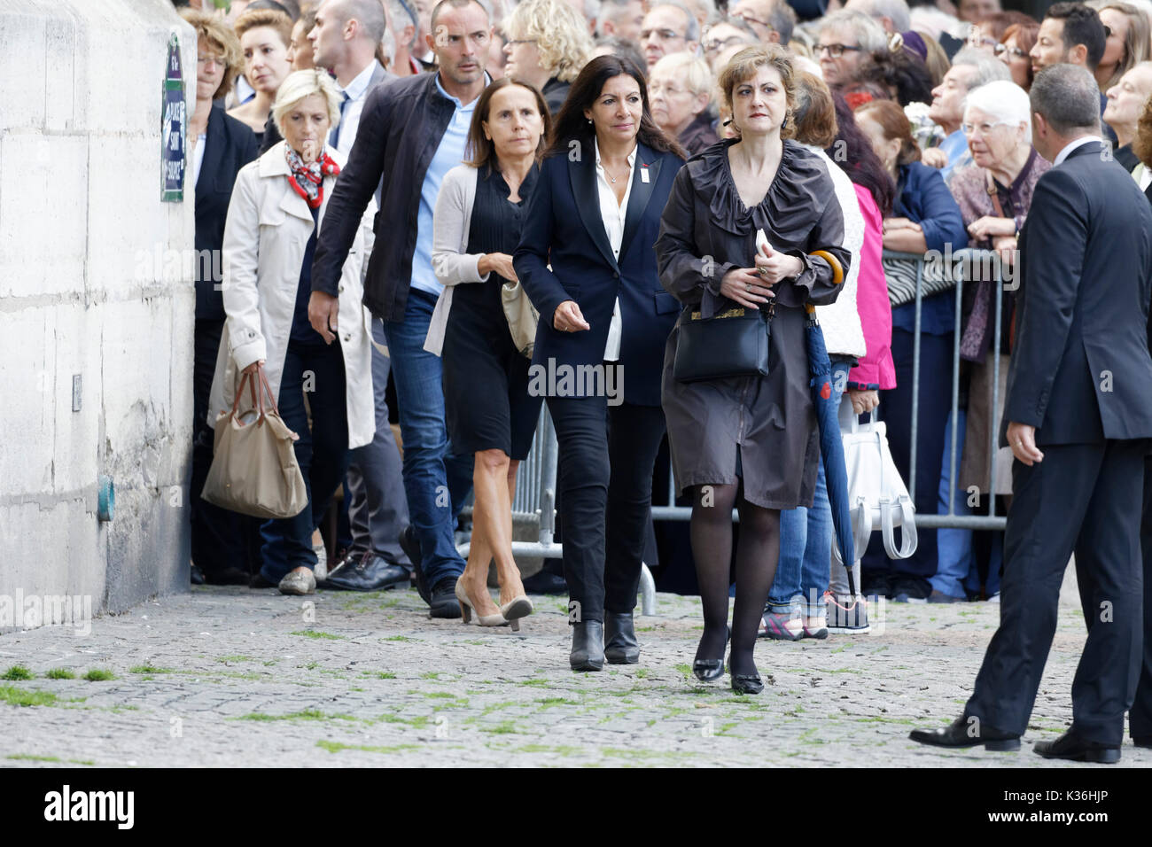 Paris, France. 1st September, 2017. Anne Hidalgo attends the Mireille Darc's funeral at the Saint-Sulpice church on 1st September, 2017 in Paris, France. Credit: Bernard Menigault/Alamy Live News Stock Photo