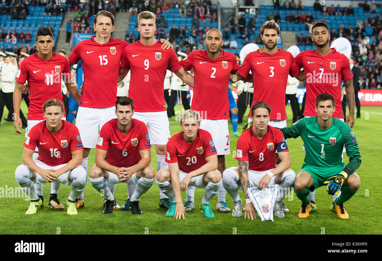 Oslo, Norway. 01st Sep, 2017. Norway, Oslo – September 1, 2017. The Norwegian line up for the World Cup Qualifier against Azerbaijan: Rune Almenning Jarstein (1), Jonas Svensson (16), Håvard Nordtveit (6), Jørgen Skjelvik (3), Haitam Aleesami (2), Mohamed Elyounoussi (11), Sander Berge (15), Stefan Johansen (8), Mats Møller Dæhli (20), Joshua King (7) and Alexander Sørloth (9). Credit: Gonzales Photo/Alamy Live News Stock Photo