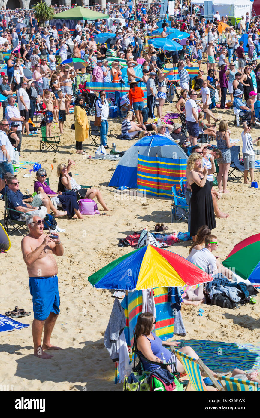 Bournemouth, UK. 2nd Sep, 2017. The third day of the tenth anniversary of the Bournemouth Air Festival with over 500,000 expected today with warm sunny weather. Crowds and packed beaches as sunseekers enjoy the sunshine watching the airshow. Credit: Carolyn Jenkins/Alamy Live News Stock Photo