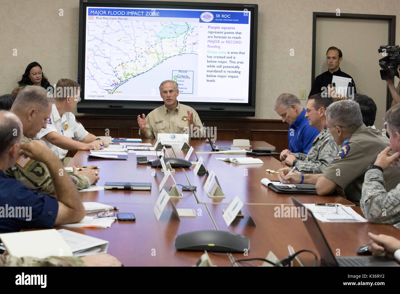Austin, Texas USA Sept. 1, 2017: Texas Gov. Greg Abbott and emergency officials continue response to extensive Hurricane Harvey damage at the Dept. of Public Safety Emergency Operations Center (EOC). Credit: Bob Daemmrich/Alamy Live News Stock Photo