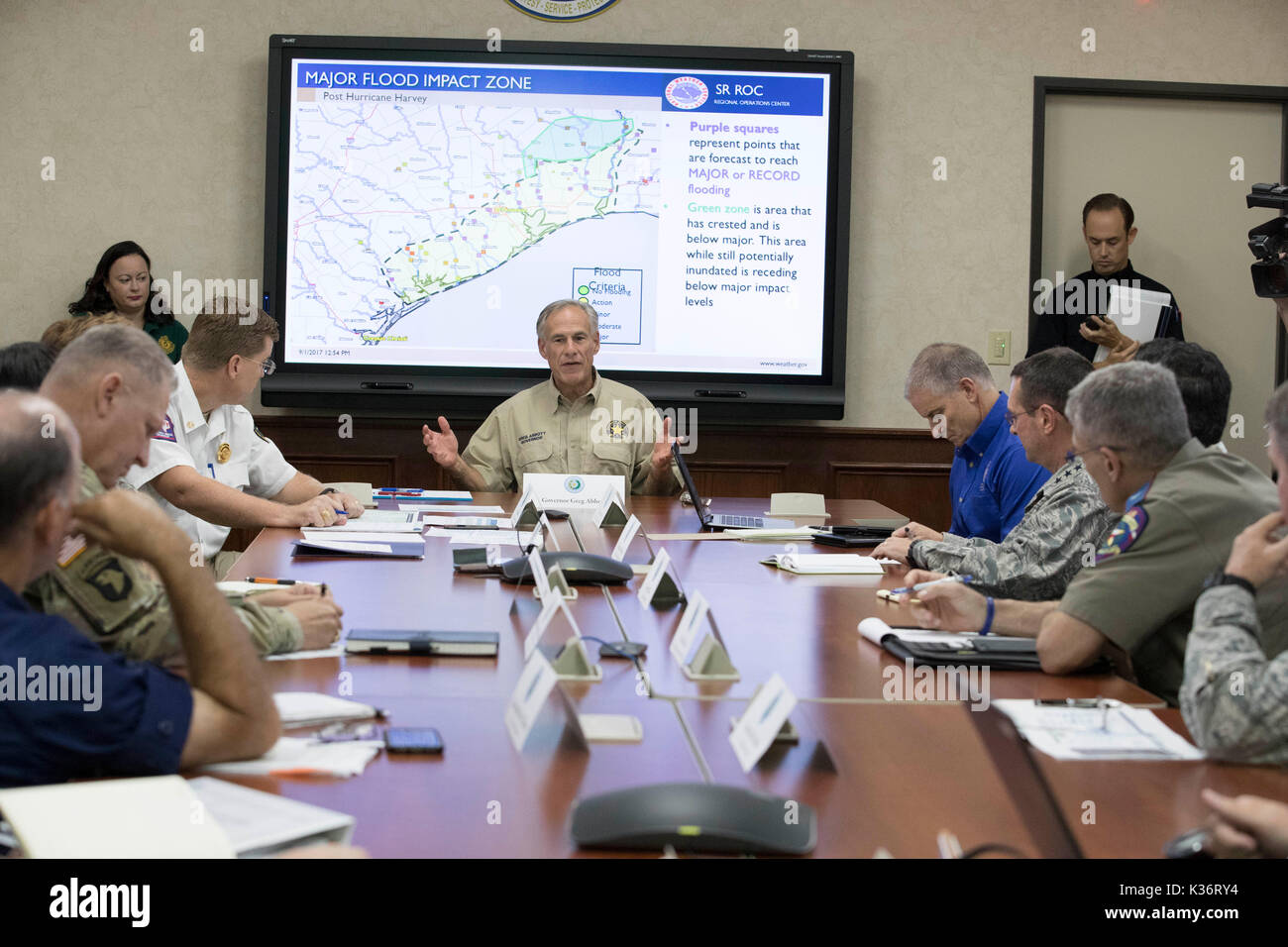 Austin, Texas USA Sept. 1, 2017: Texas Gov. Greg Abbott and emergency officials continue response to extensive Hurricane Harvey damage at the Dept. of Public Safety Emergency Operations Center (EOC). Credit: Bob Daemmrich/Alamy Live News Stock Photo