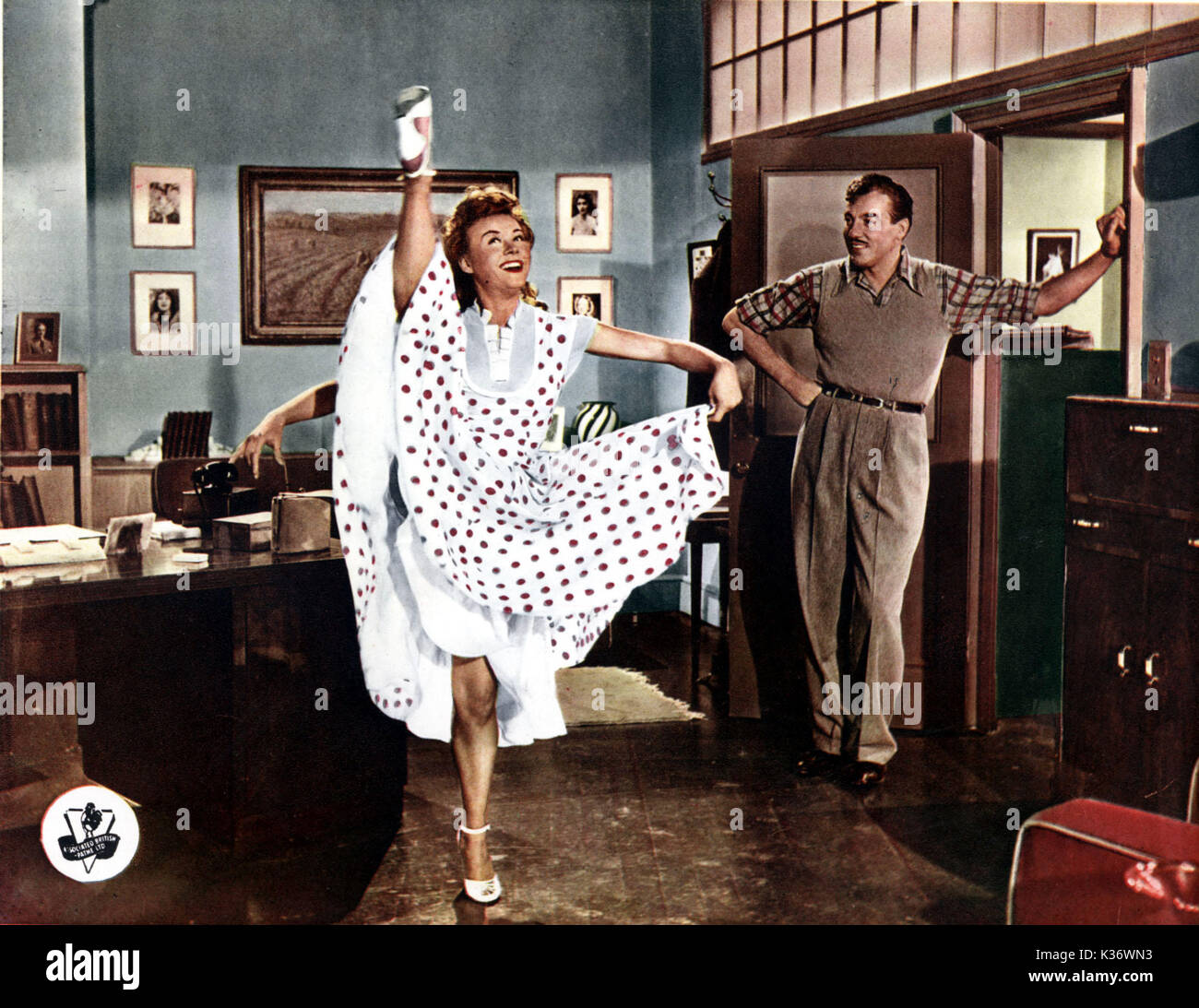 HAPPY GO LOVELY VERAELLEN, CESAR ROMERO Stock Photo Alamy HAPPY GO LOVELY VERAELLEN, CESAR ROMERO Stock Photo Alamy