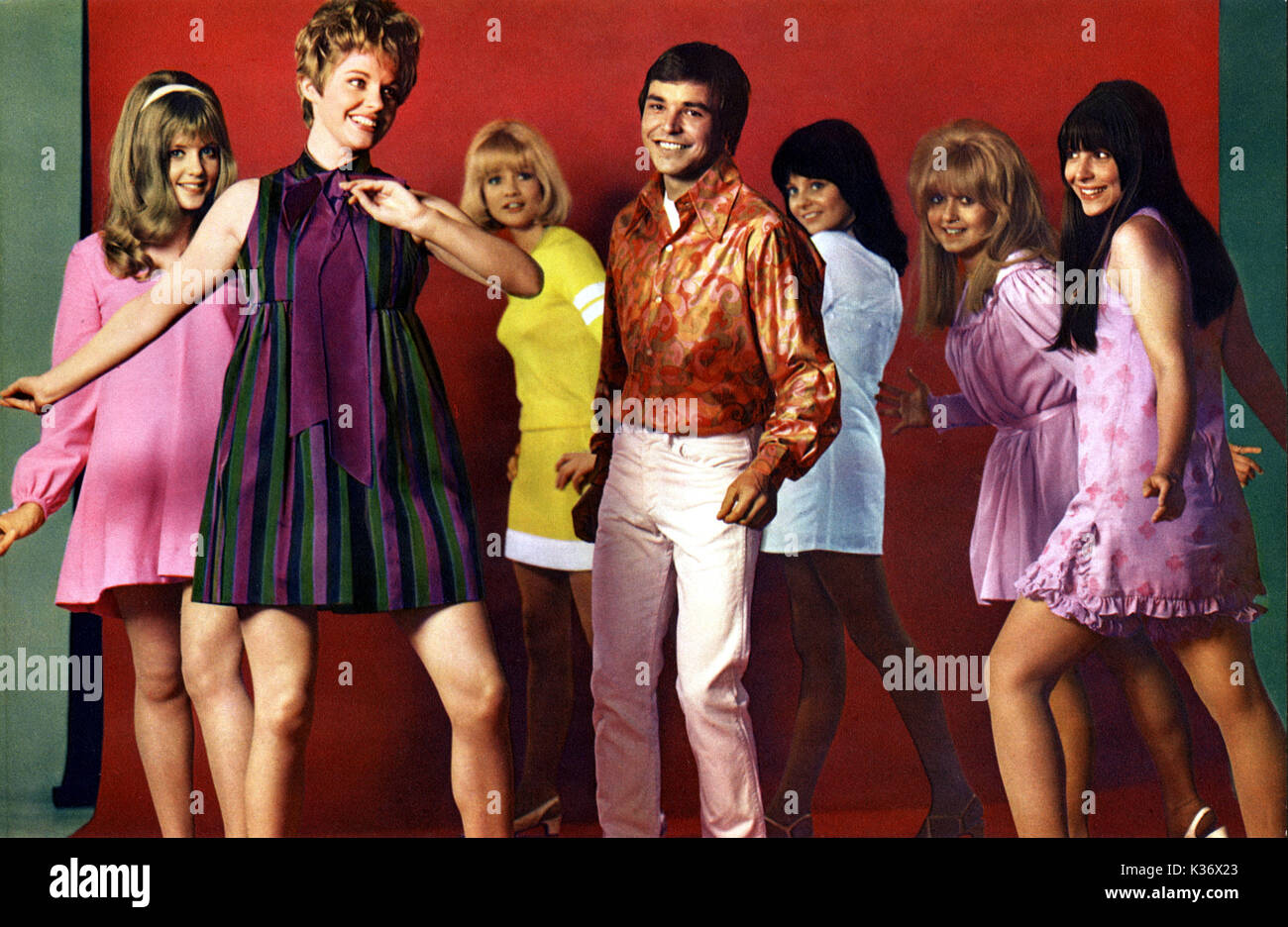 HERE WE GO ROUND THE MULBERRY BUSH L-R, VANESSA HOWARD, ANGELA SCOULAR, JUDY GEESON, BARRY EVANS, SHEILA WHITE, ADRIENNE POSTA, DIANE KEEN FASHION 1960s Stock Photo