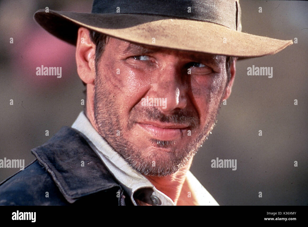 INDIANA JONES RAIDERS OF THE LOST ARC HARRISON FORD     Date: 1981 Stock Photo