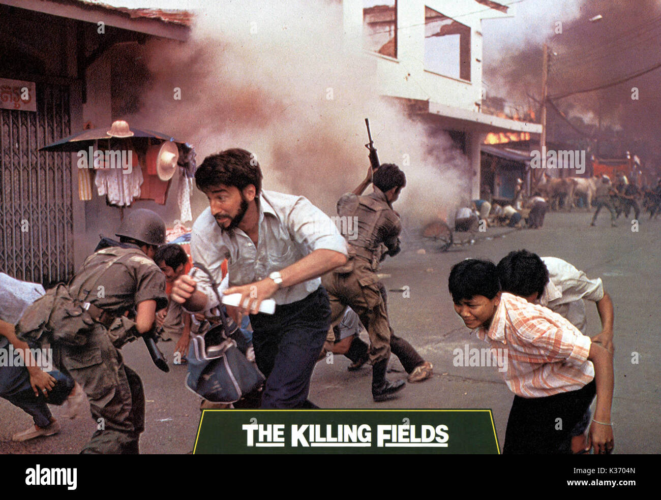 THE KILLING FIELDS SAM WATERSTON     Date: 1984 Stock Photo