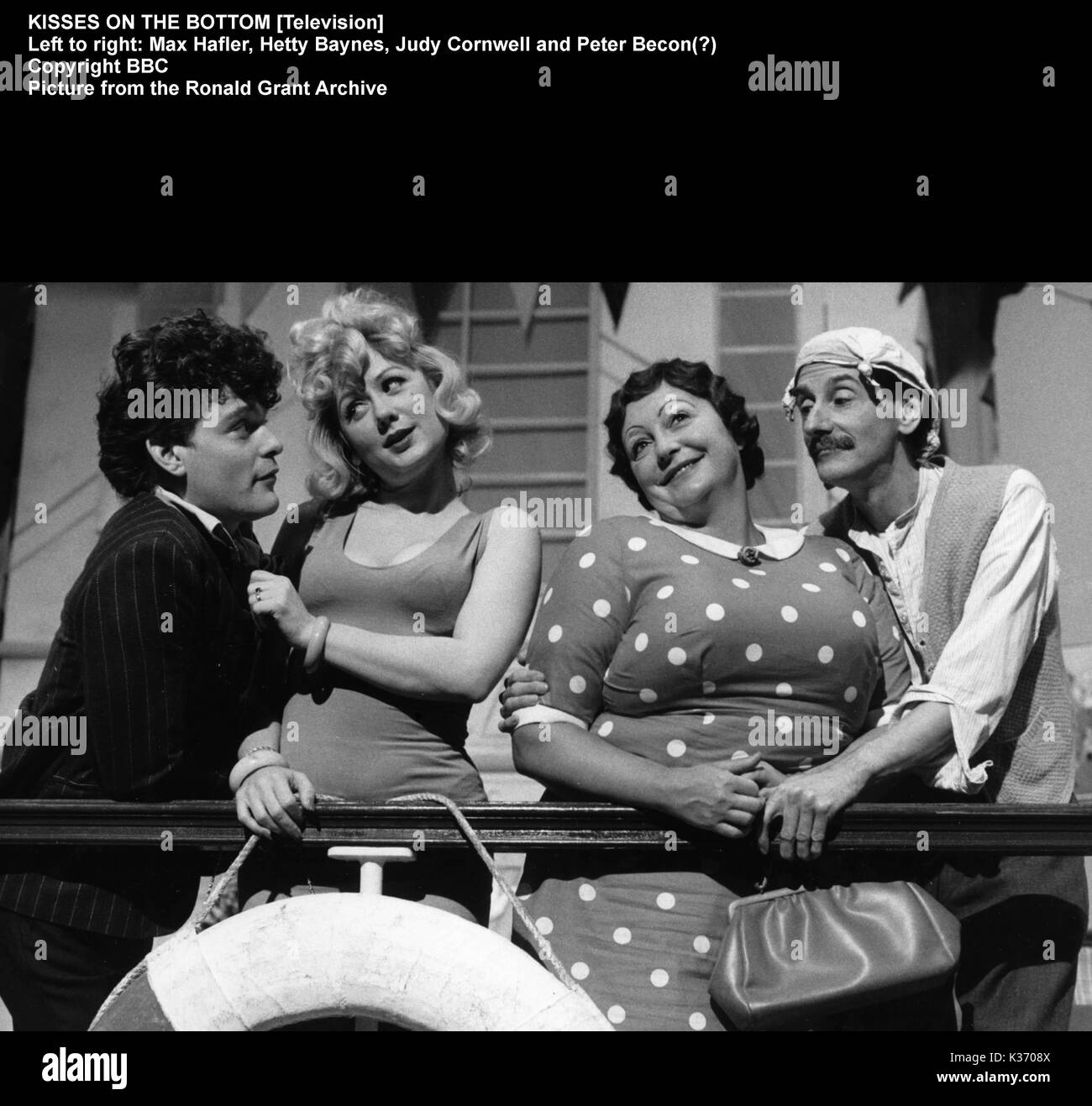 KISSES ON THE BOTTOM L-R, MAX HEFLER, HETTY BAYNES, JUDY CORNWELL, PETER BECONI Stock Photo