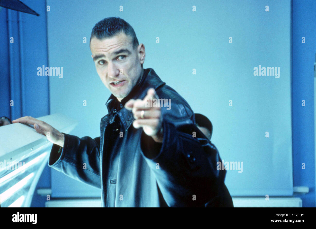 LOCK, STOCK AND TWO SMOKING BARRELS VINNIE JONES Date 1998 Stock Photo
