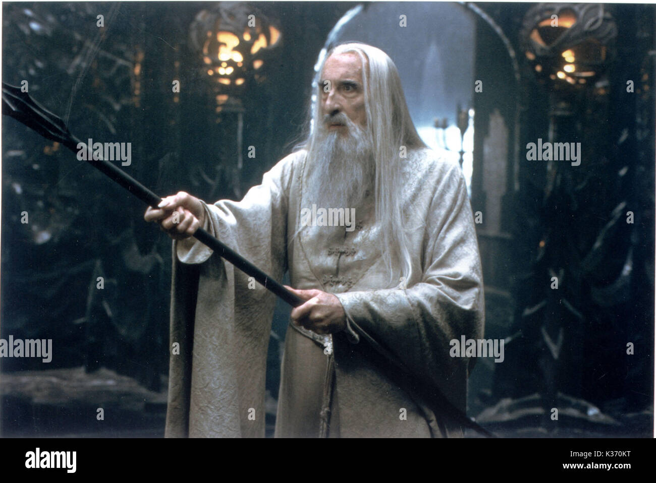 THE LORD OF THE RINGS: THE FELLOWSHIP OF THE RING CHRISTOPHER LEE as  Saruman the White YOU MUST CREDIT: NEW LINE CINEMA Date: 2001 Stock Photo -  Alamy