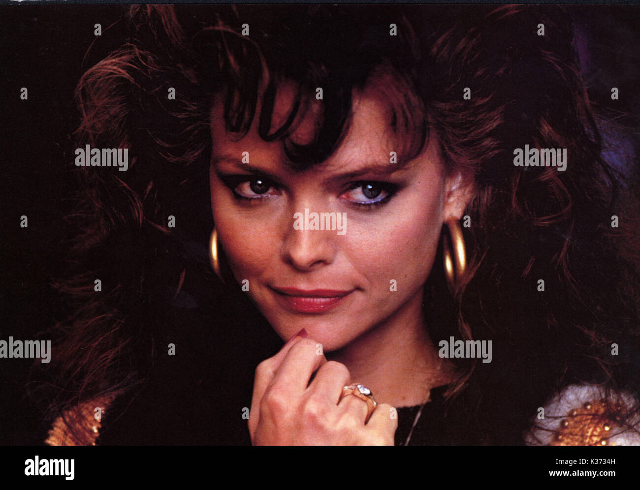 MARRIED TO THE MOB MICHELLE PFEIFFER     Date: 1988 Stock Photo