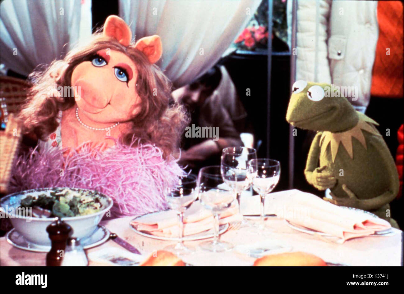 MUPPET SHOW MISS PIGGY, KERMIT THE FROG Stock Photo