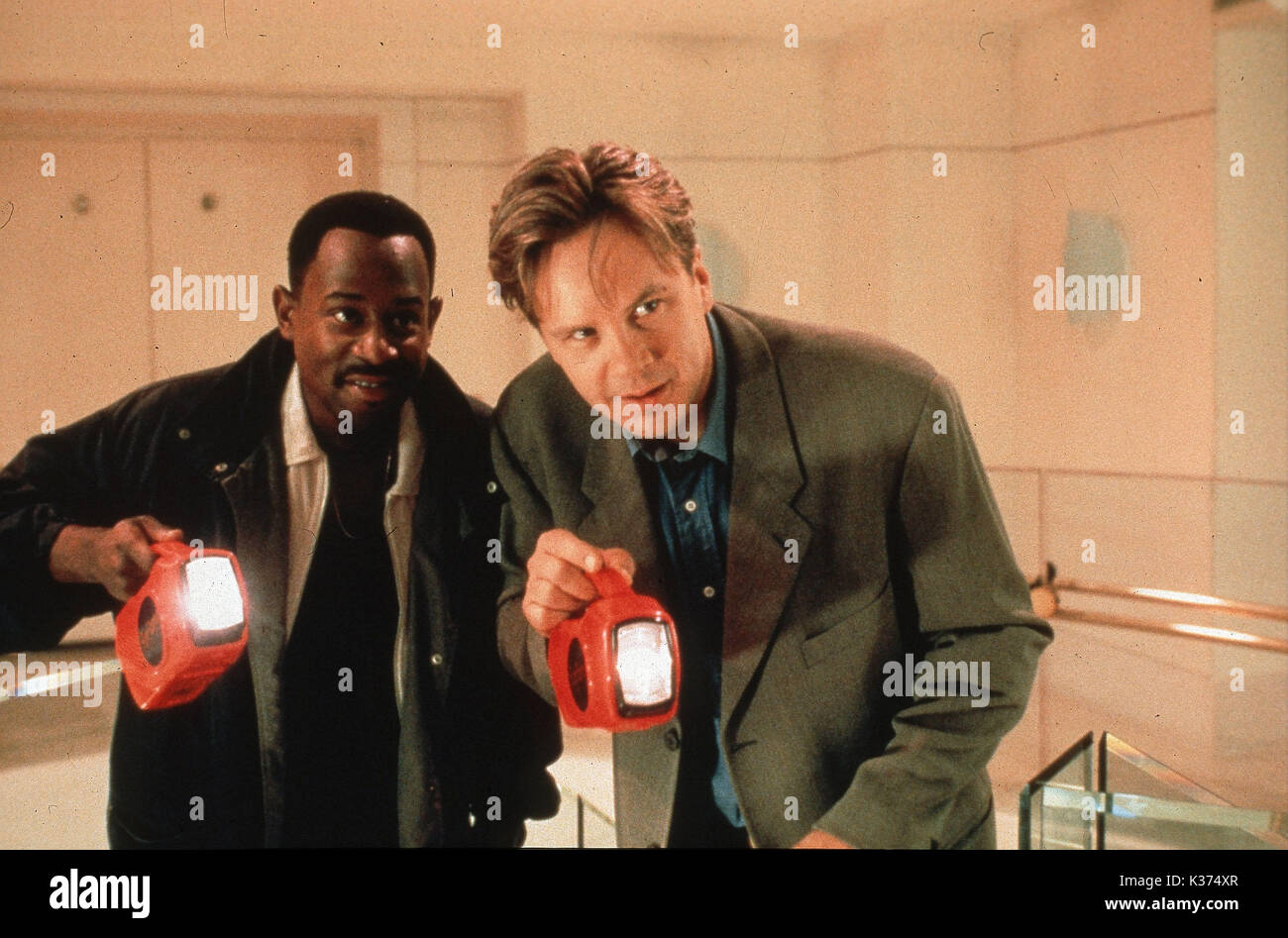 NOTHING TO LOSE MARTIN LAWRENCE AND TIM ROBBINS A TOUCHSTONE PICTURE     Date: 1997 Stock Photo