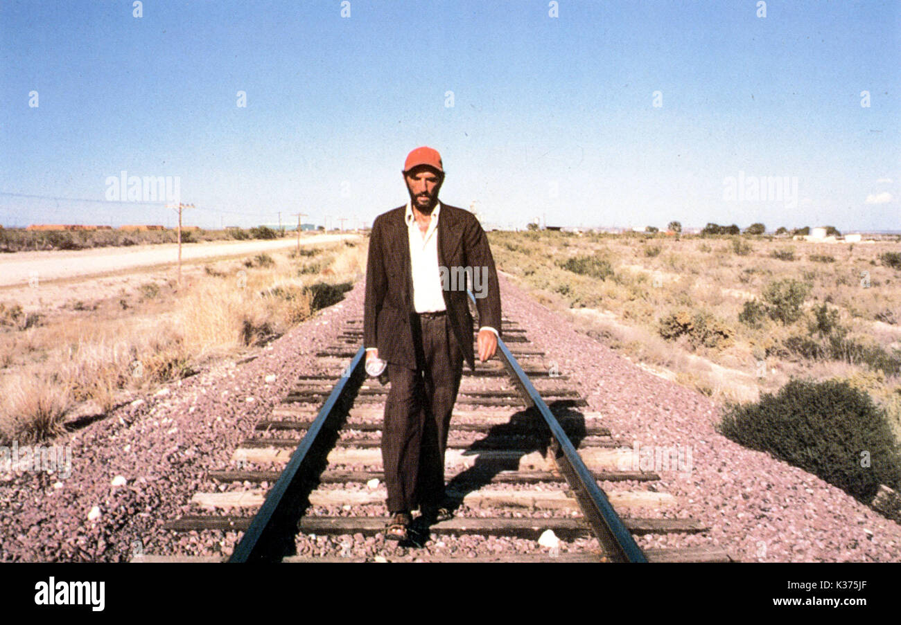 PARIS, TEXAS HARRY DEAN STANTON   A ROAD MOVIES FILM PARIS, TEXAS HARRY DEAN STANTON A ROAD MOVIES FILM     Date: 1984 Stock Photo