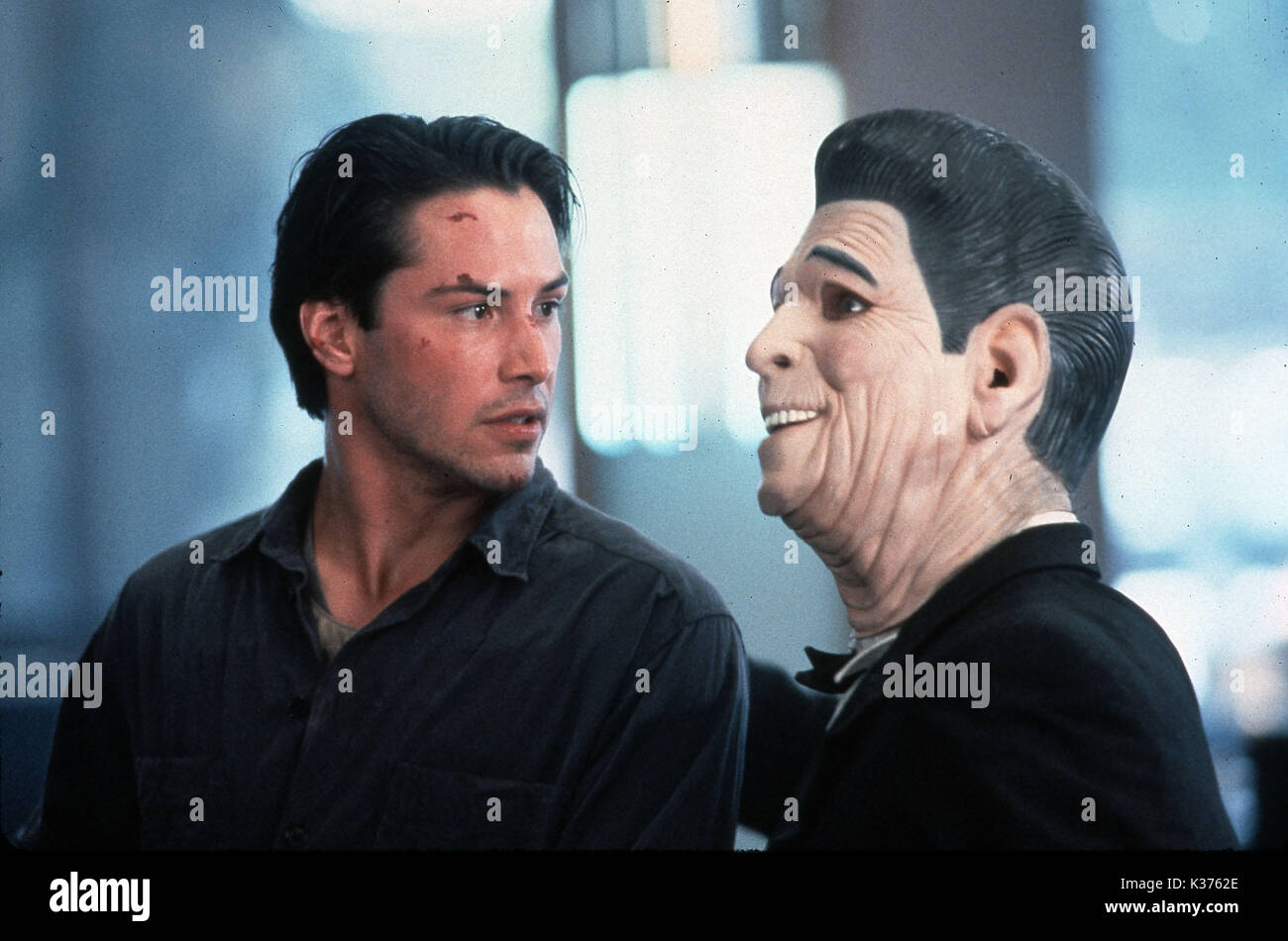 POINT BREAK KEANU REEVES, PATRICK SWAYZE Date 1991 Stock Photo Alamy