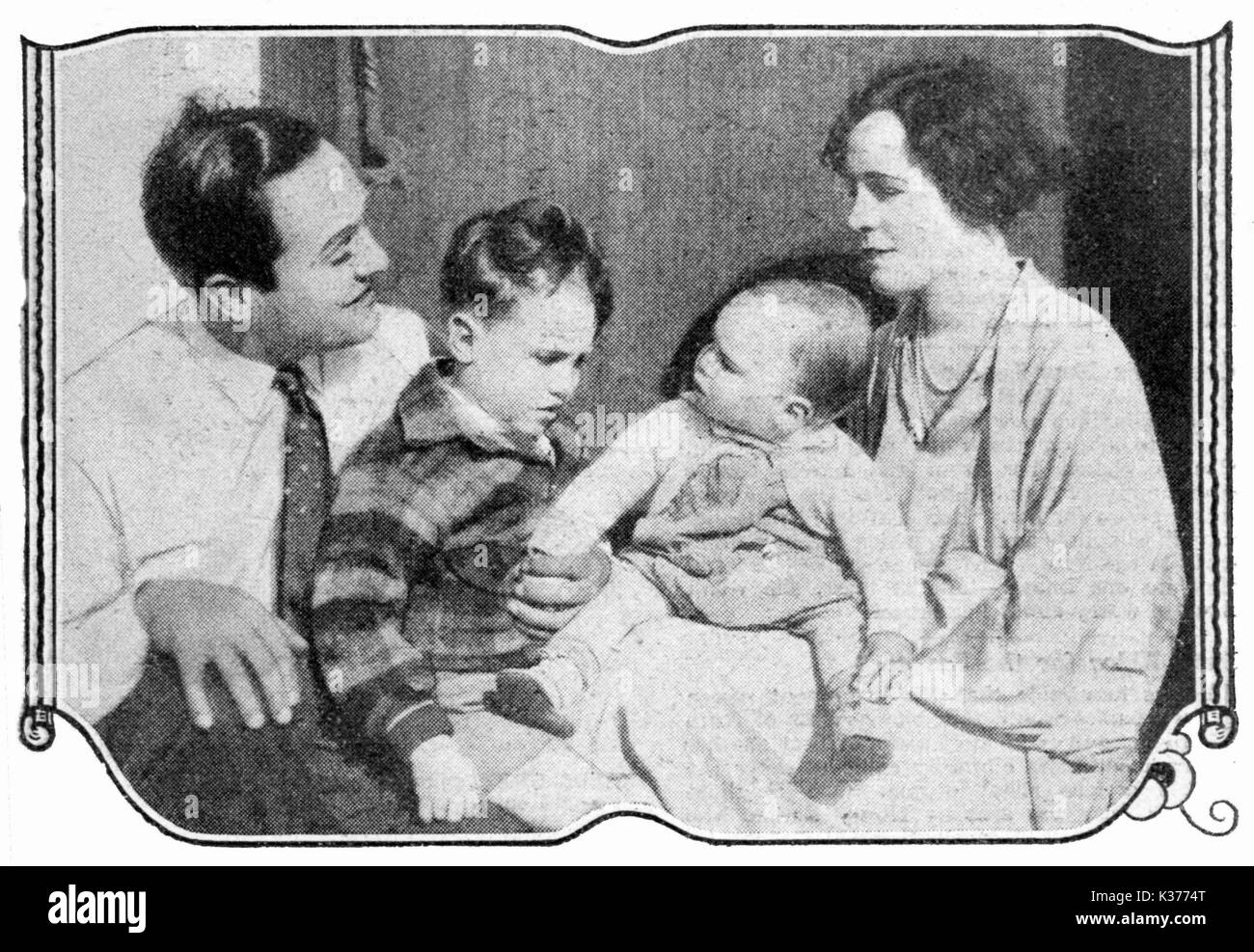 JASON ROBARDS SENIOR WITH HIS WIFE AND TWO SONS JASON JUNIOR PS3121927