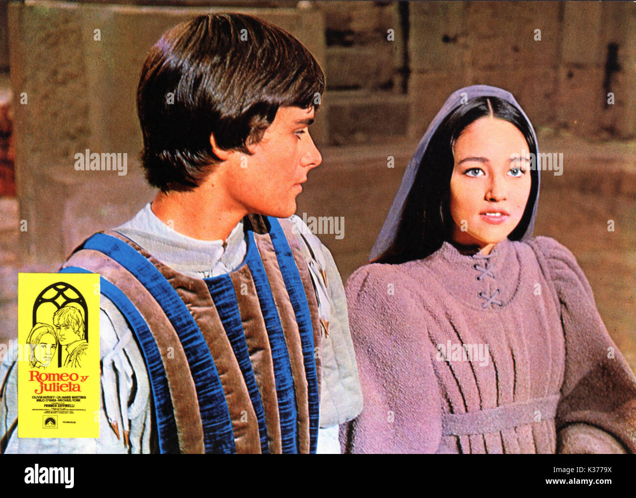 ROMEO AND JULIET LEONARD WHITING AND OLIVIA HUSSEY A PARAMOUNT PICTURE     Date: 1968 Stock Photo