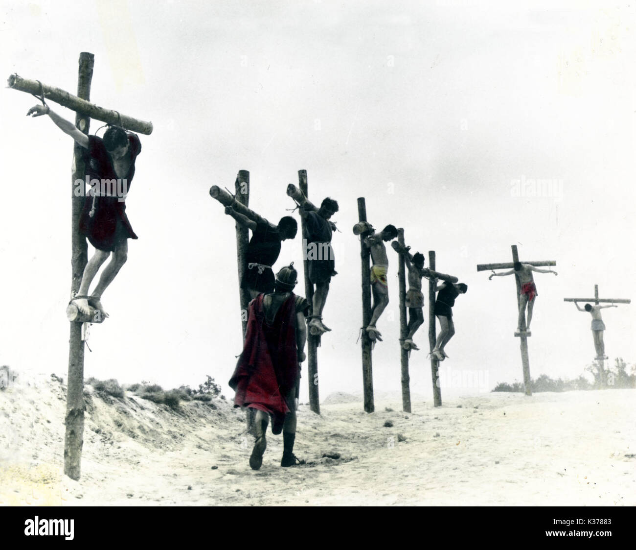 SEVEN SLAVES AGAINST ROME Crucifixion     Date: 1965 Stock Photo