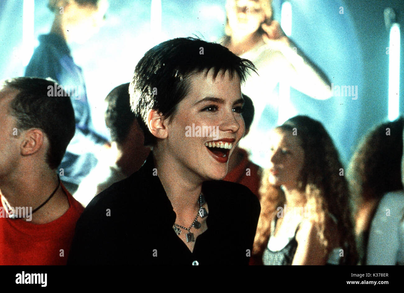 SHOOTING FISH KATE BECKINSALE Date 1997 Stock Photo Alamy