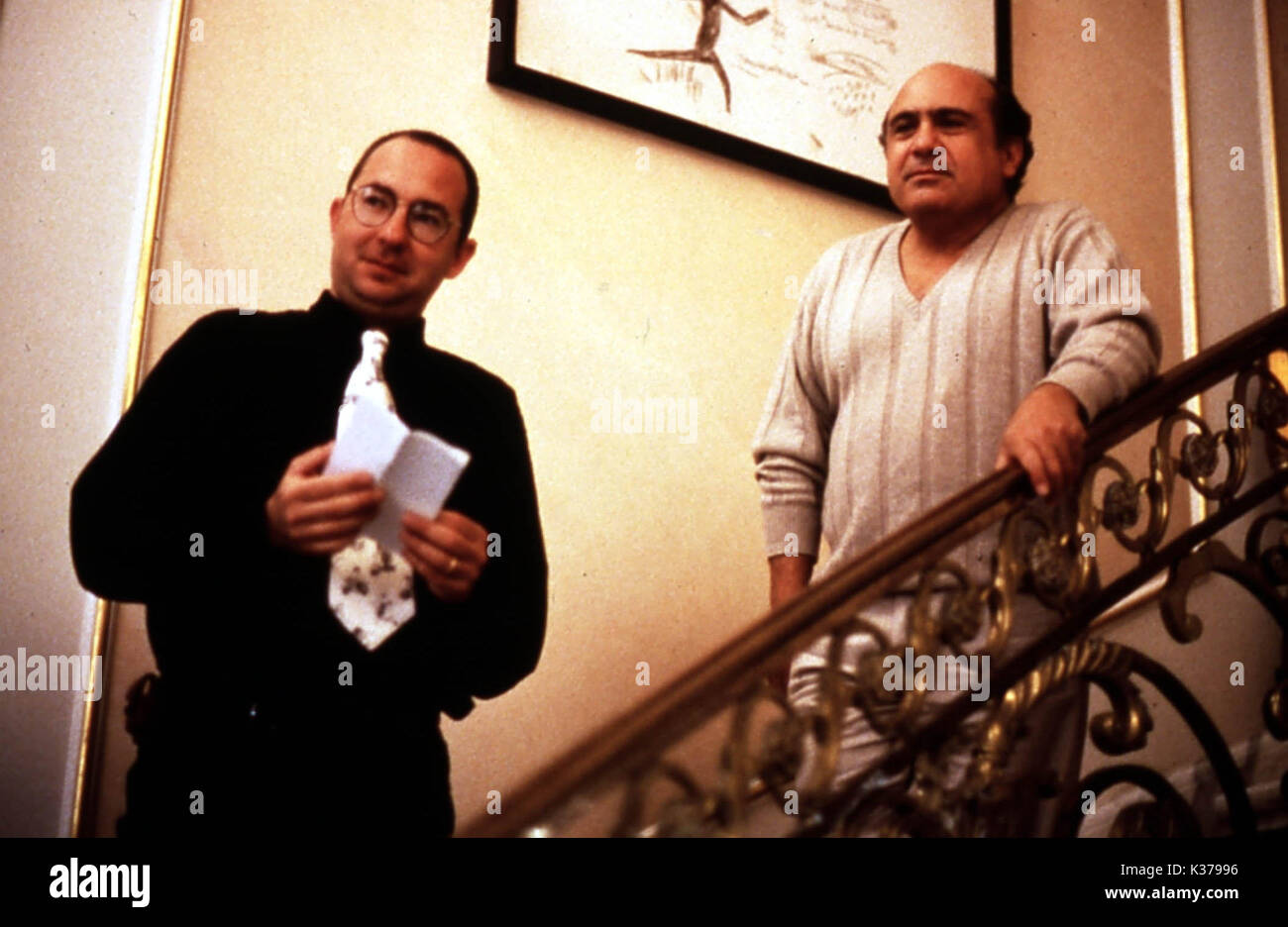 GET SHORTY director BARRY SONNENFELD, DANNY DEVITO     Date: 1995 Stock Photo