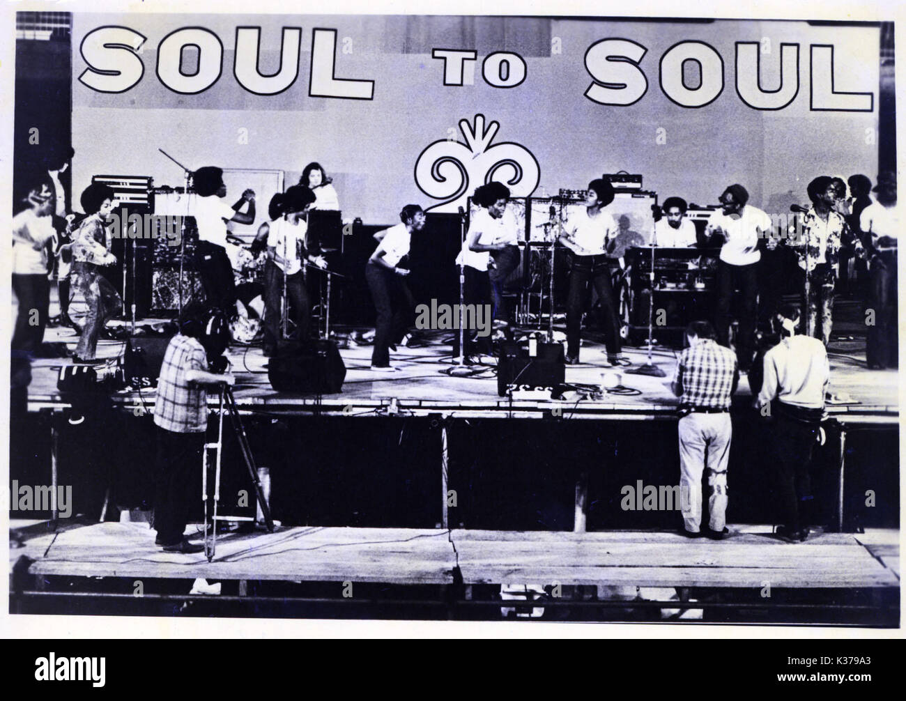 SOUL TO SOUL A NIGRAM/AURA PRODUCTION IN CO-OPERATION WITH THE GHANA ARTS COUNCIL     Date: 1971 Stock Photo