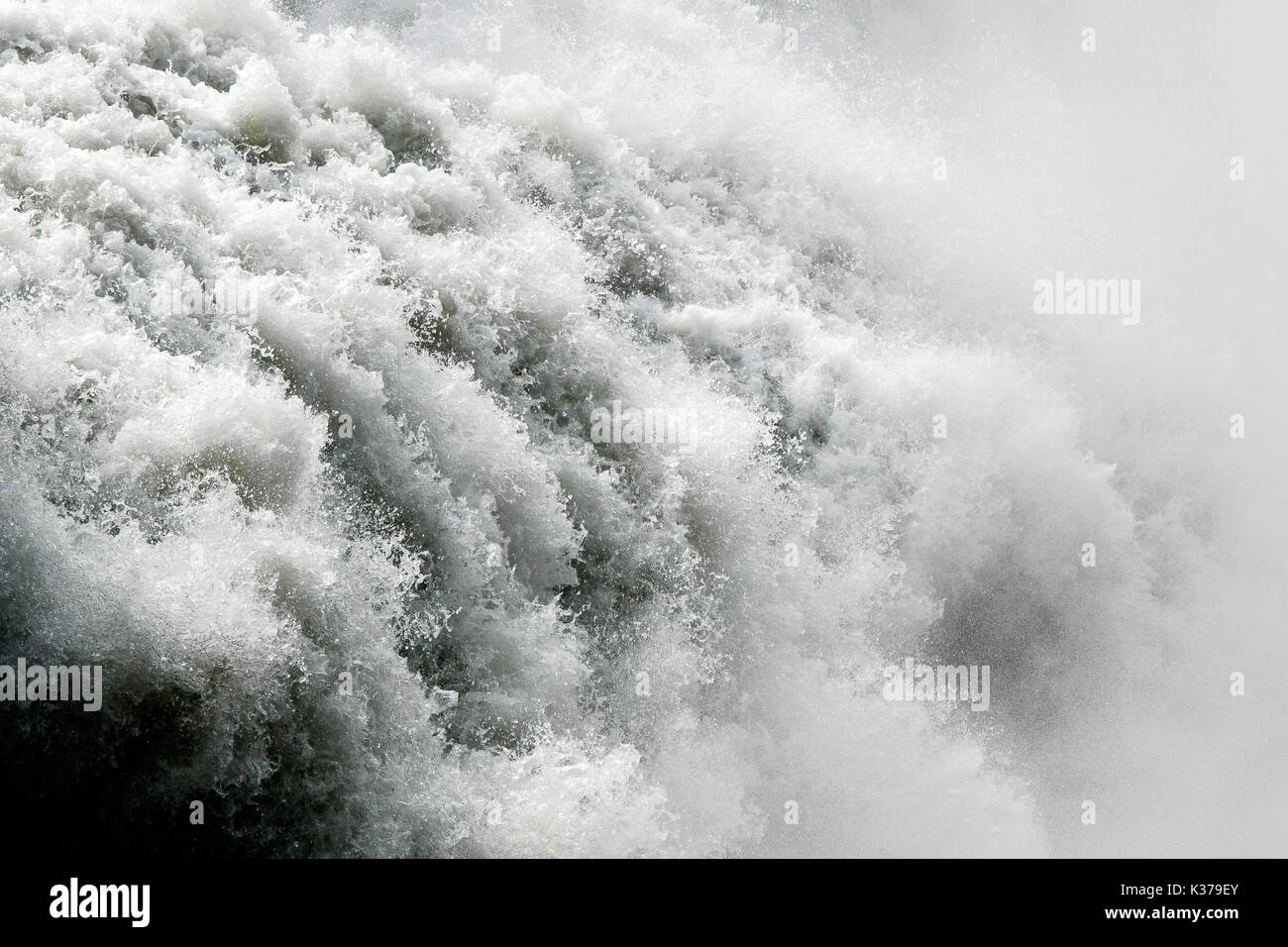 Big waterfall hi-res stock photography and images - Alamy