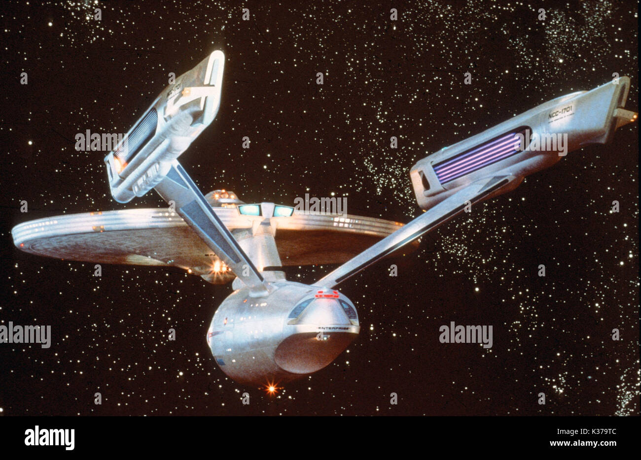 STAR TREK: THE MOTION PICTURE PARAMOUNT PICTURES Starship Eneterprise   STAR TREK: THE MOTION PICTURE Starship Enterprise     Date: 1979 Stock Photo